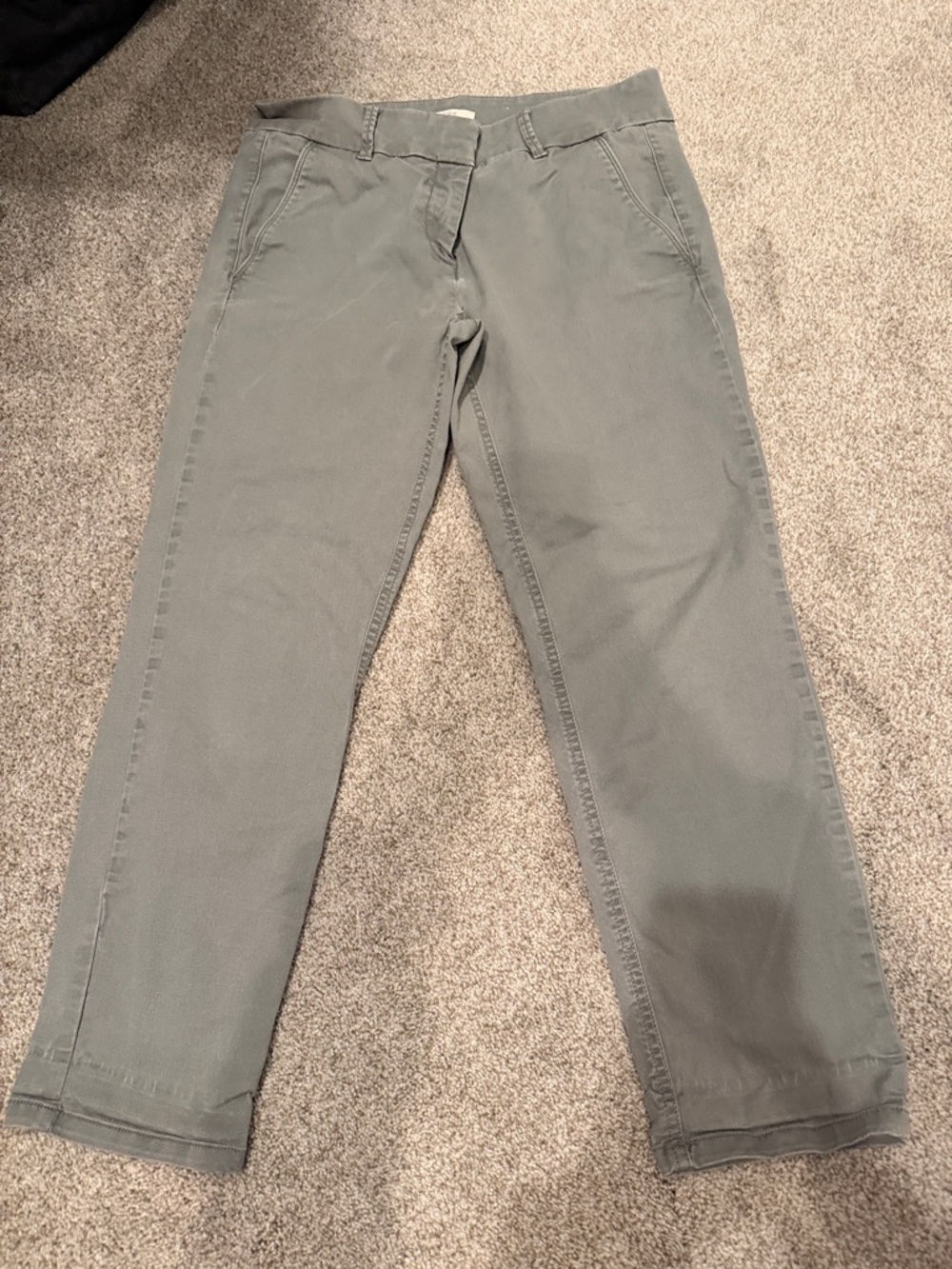 LOFT Olive Green Capris